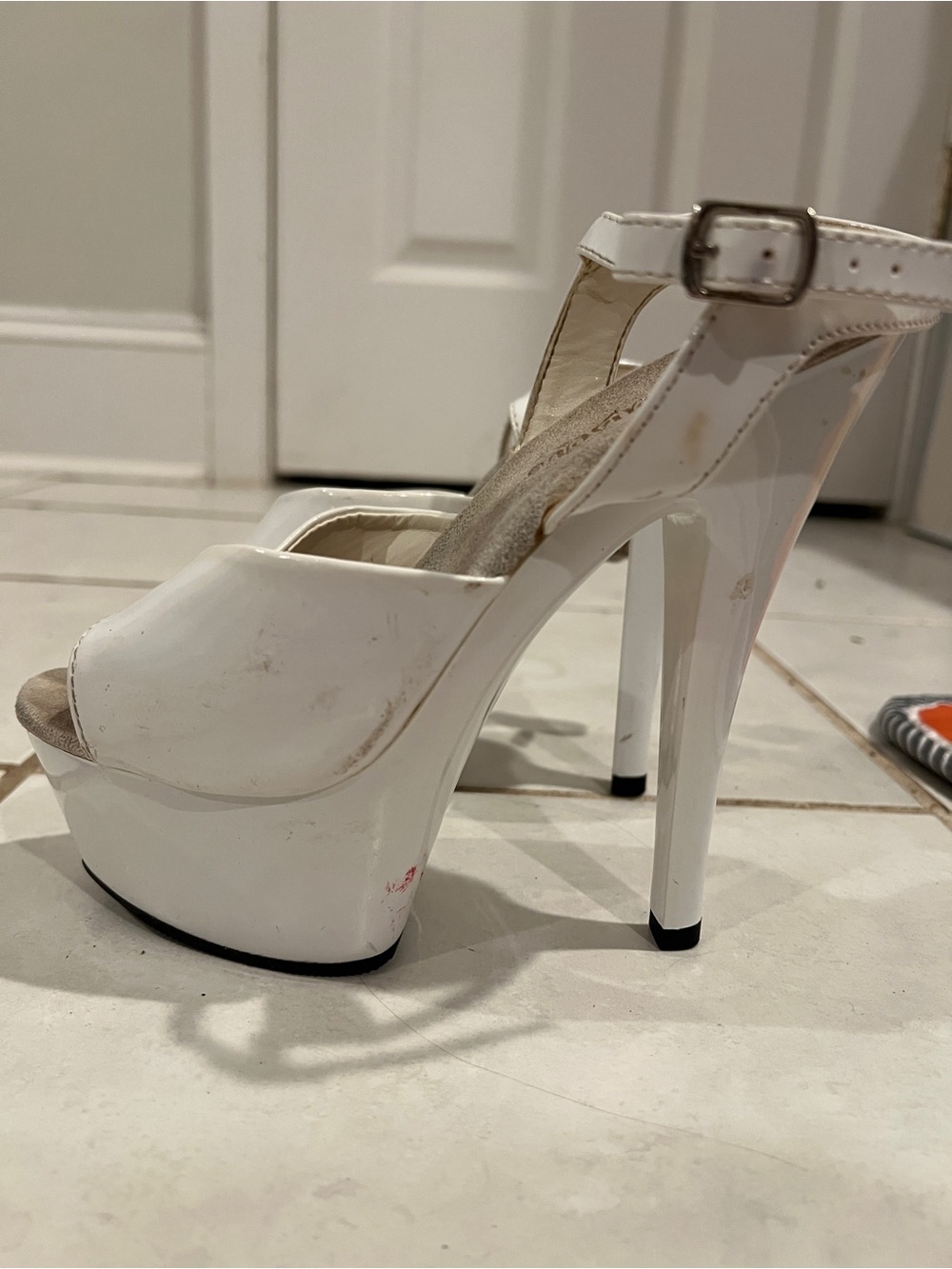 Pleaser stripper club heels